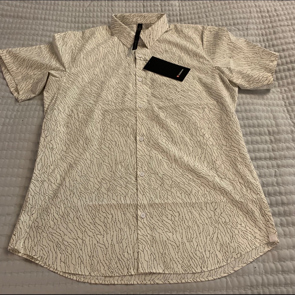 Men’s Lululemon Down To The Wire SS Shirt XL
